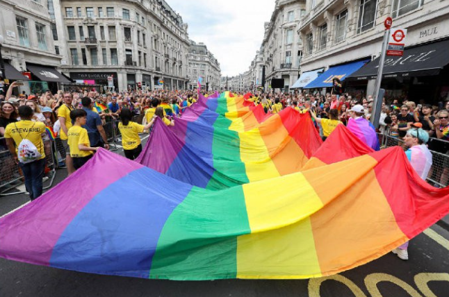 逾百万人庆祝英国伦敦LGBT骄傲游行！ 