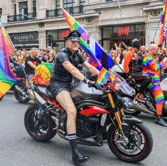 逾百万人庆祝英国伦敦LGBT骄傲游行！ 