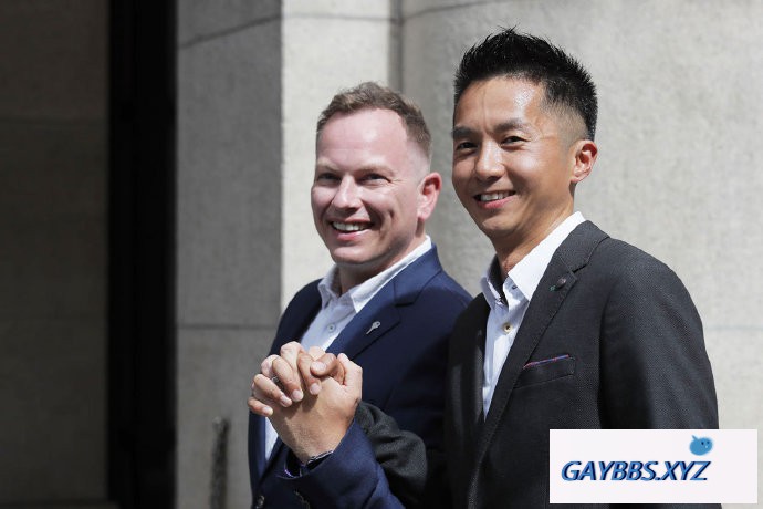香港税务局：在海外合法结婚的同性伴侣可以合并报税 