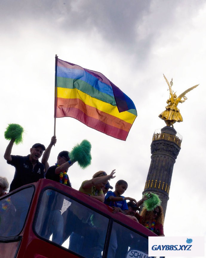 德国拟禁止对LGBT进行“扭转治疗” 扭转治疗