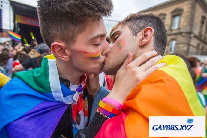 北爱尔兰大臣签署同性婚姻法案 北爱尔兰,同性婚姻法案