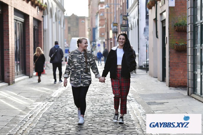 LES伴侣将缔结北爱尔兰首例同性婚姻 LES,北爱尔兰,同性婚姻