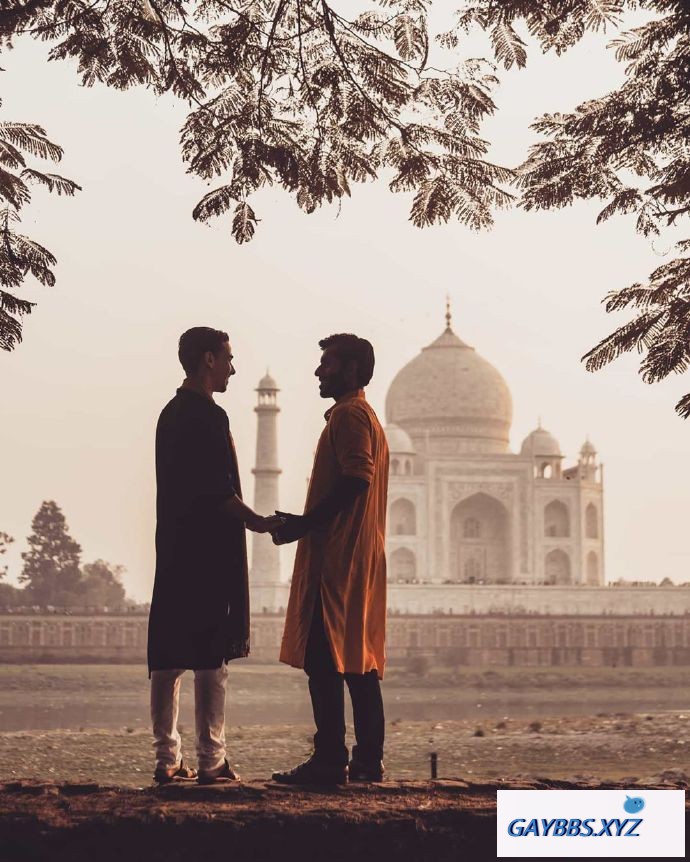 在泰姬陵，印度摄影师为同性伴侣拍婚照 印度,同性伴侣