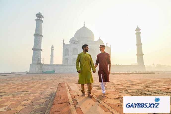 在泰姬陵，印度摄影师为同性伴侣拍婚照 印度,同性伴侣