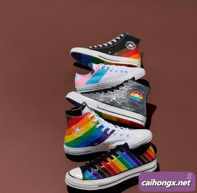 Nike和Converse推出骄傲月运动鞋 NIKE,Converse