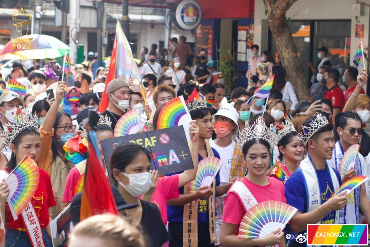 泰国曼谷的骄傲巡游行进活动快乐登场 骄傲月,泰国,曼谷