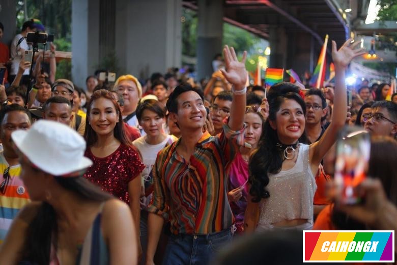 泰国前进党领袖宣誓：同婚将在百天内合法化 同性婚姻